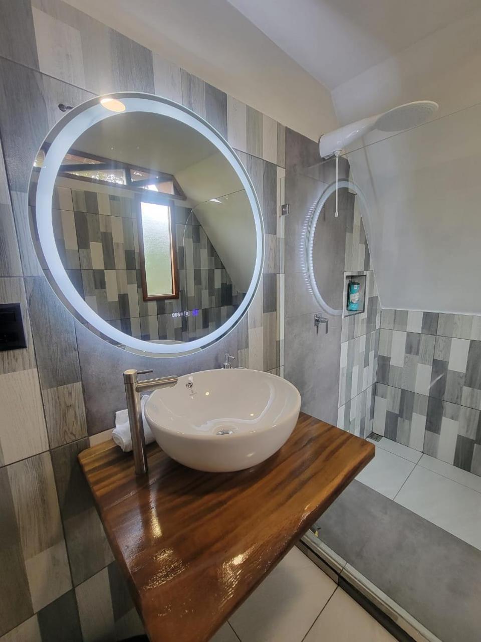 Myra Chalets Bijagua Exteriér fotografie